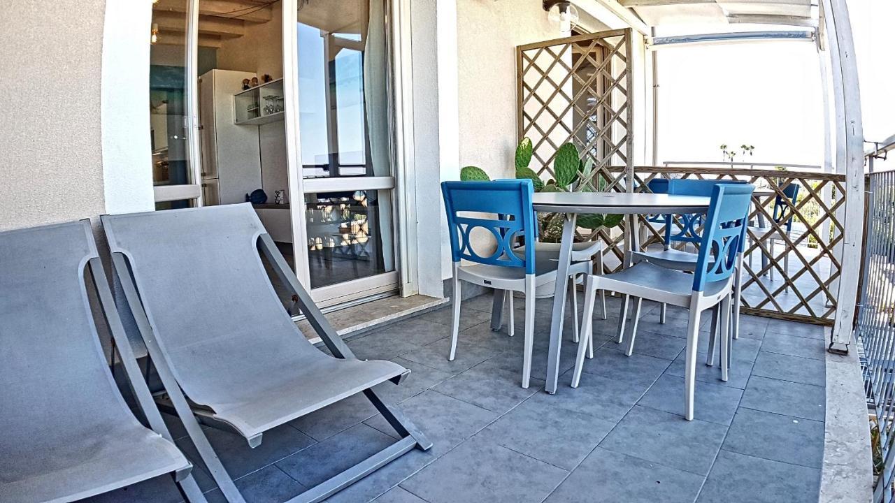 Asinaro Residence - Fronte Mare Calabernardo Eksteriør billede